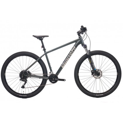 Bianchi Magma 29s Cues 9s black